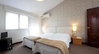 Hotel Arresi *